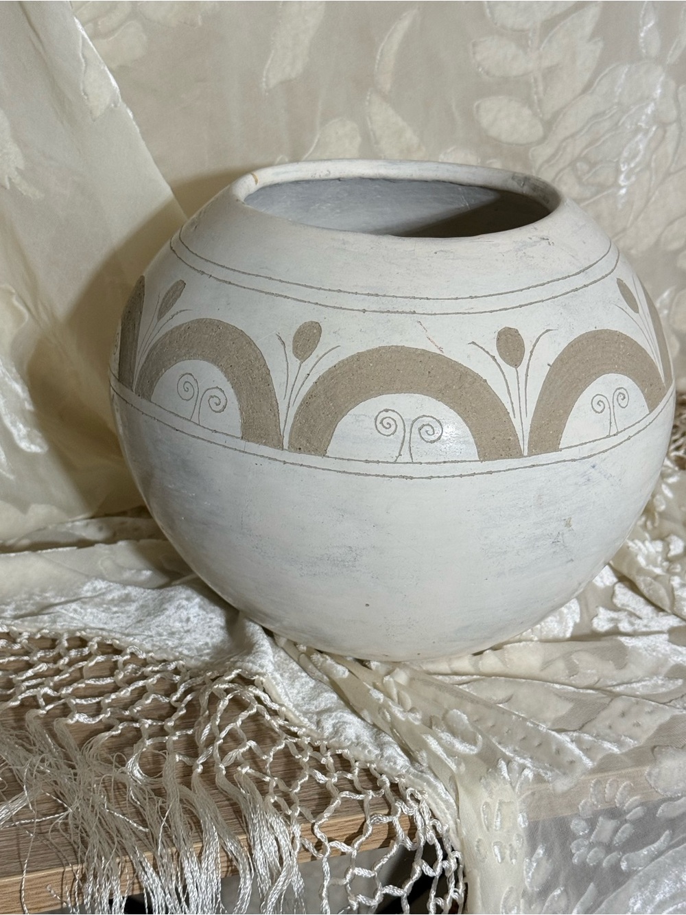 Handcrafted Made in Mexico White Ceramic Decorative Pot with Taupe Motif